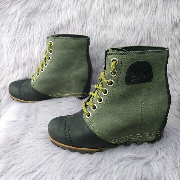 Sorel Shoes - Sorel PDX Lace up Wedge Lexie Wedge Black Green Leather Canvas  Womens Size 6